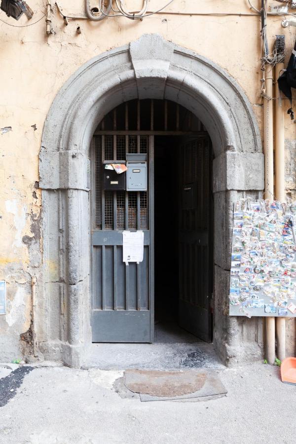 נאפולי Appartamento Moderno Nel Centro Storico מראה חיצוני תמונה