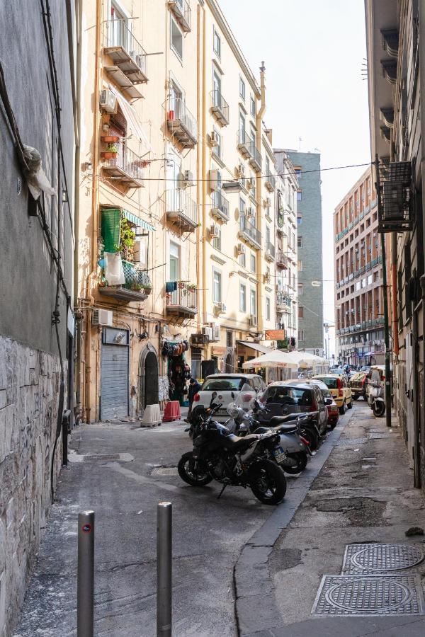 נאפולי Appartamento Moderno Nel Centro Storico מראה חיצוני תמונה